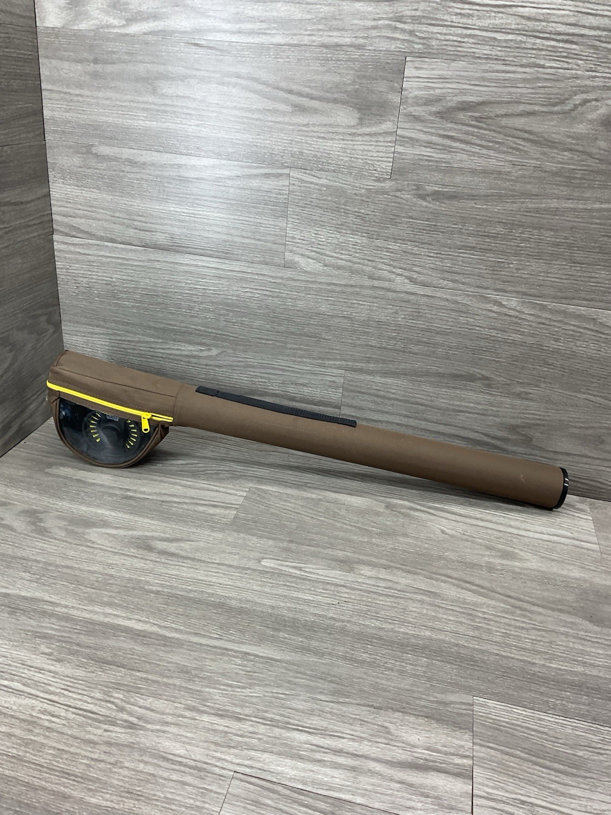 Redington Crosswater #5 Fly Fishing Rod 9’ Combo in Case TIP BROKE