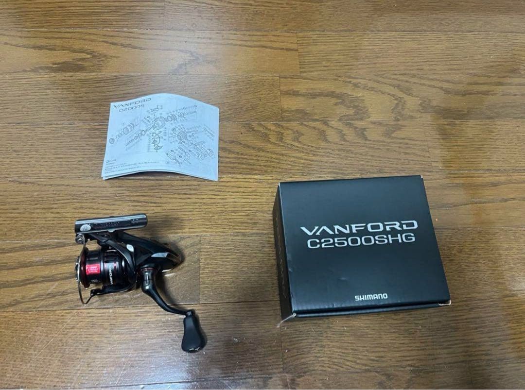 Shimano Vanford C2500SHG Spinning Reel 20 Waterproof Used
