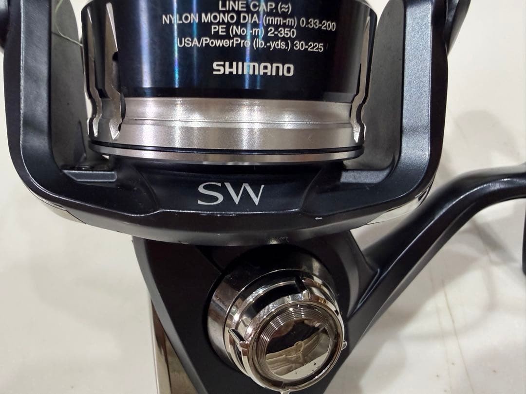 Used SHIMANO STRADIC SW 5000XG spinning reel