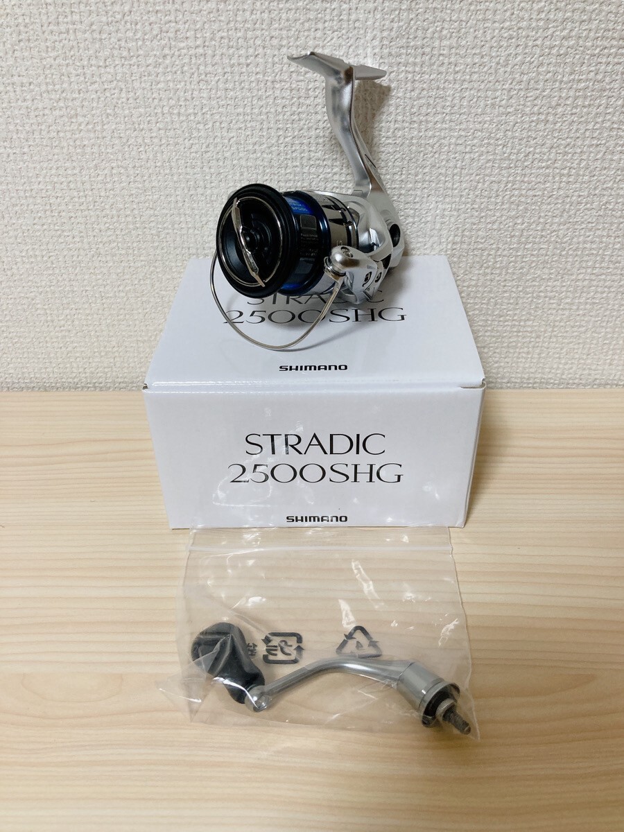 Spinning Reel 19 STRADIC 2500SHG Gear Ratio 6.0:1 Fishing Reel IN BOX