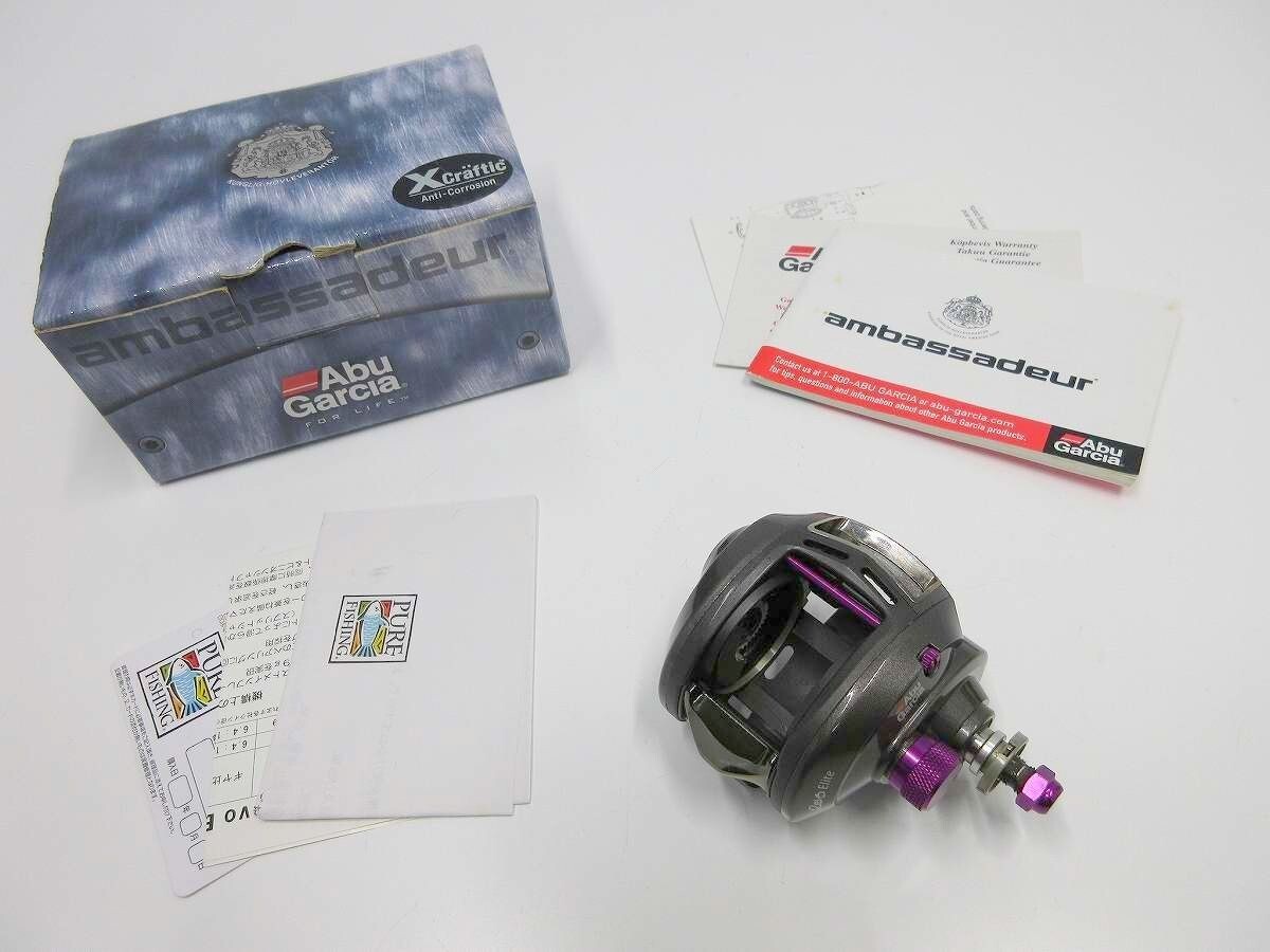 Abu Revo Elite Right-Handed Body/Management Au8261/02