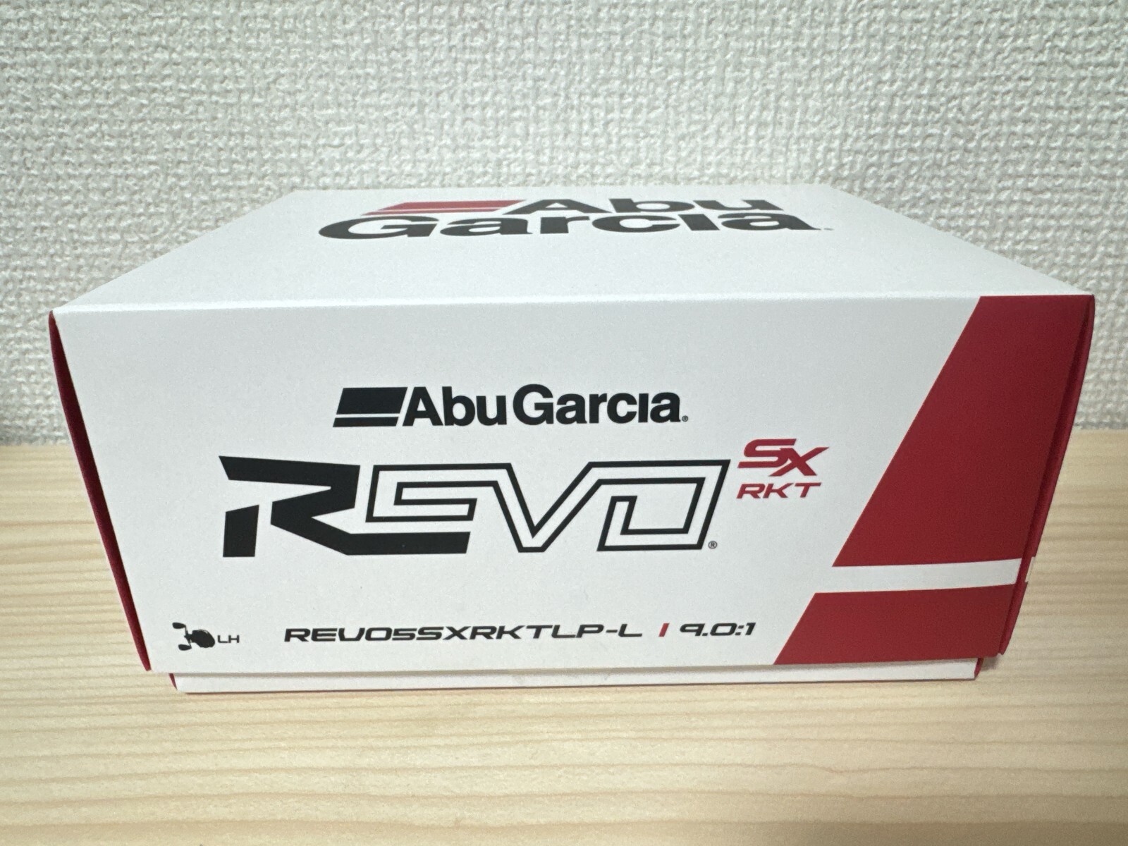 Abu Garcia Baitcasting Reel REVO 5 SX-Rocket-L Left 9.0:1 Fishing Reel IN BOX