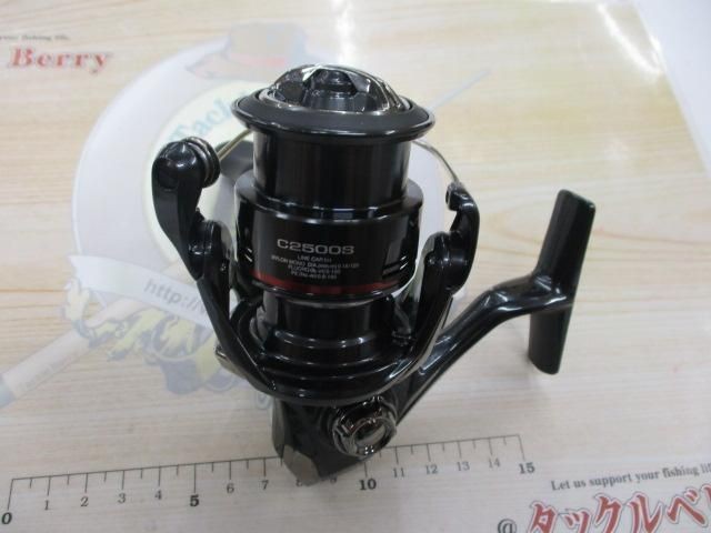 Shimano 24 Vanford C2500S Spinning Reel Used