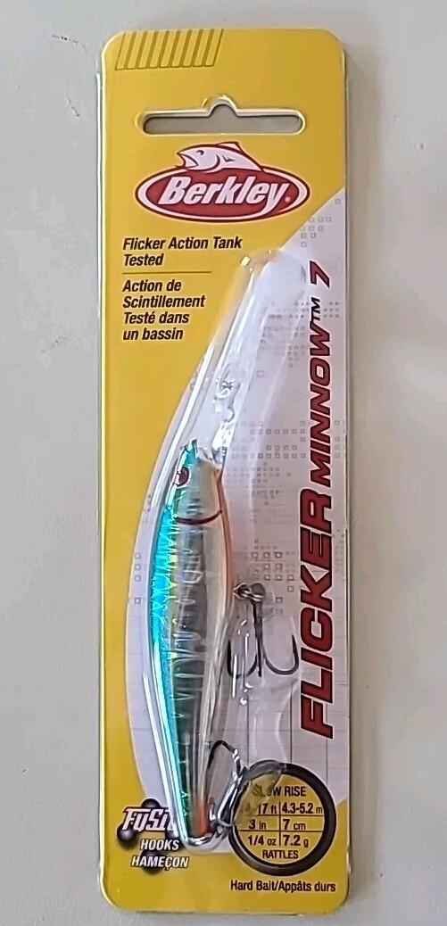 Berkley Flicker Minnow size 7 slow rise 3″ 1/4oz rattles Slick Blue Alewife