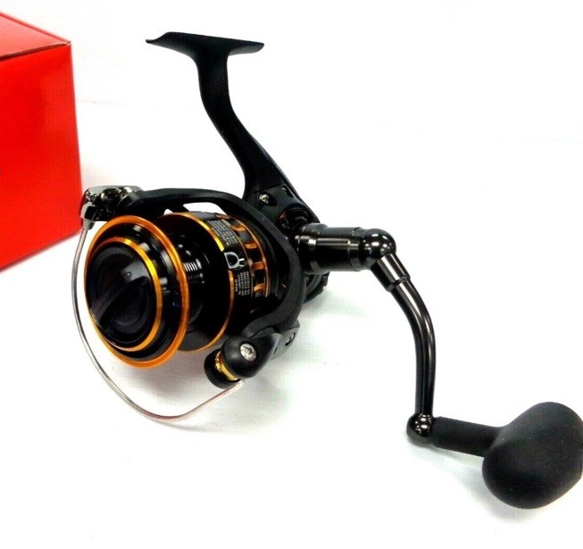Daiwa BG 4500 Black and Gold Saltwater Spinning Reel BG4500 – NEW