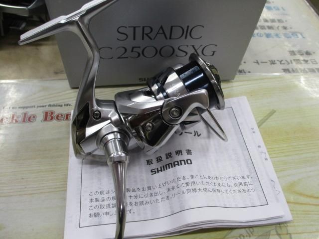 Shimano 23 Stradic C2500SXG Spinning Reel Used