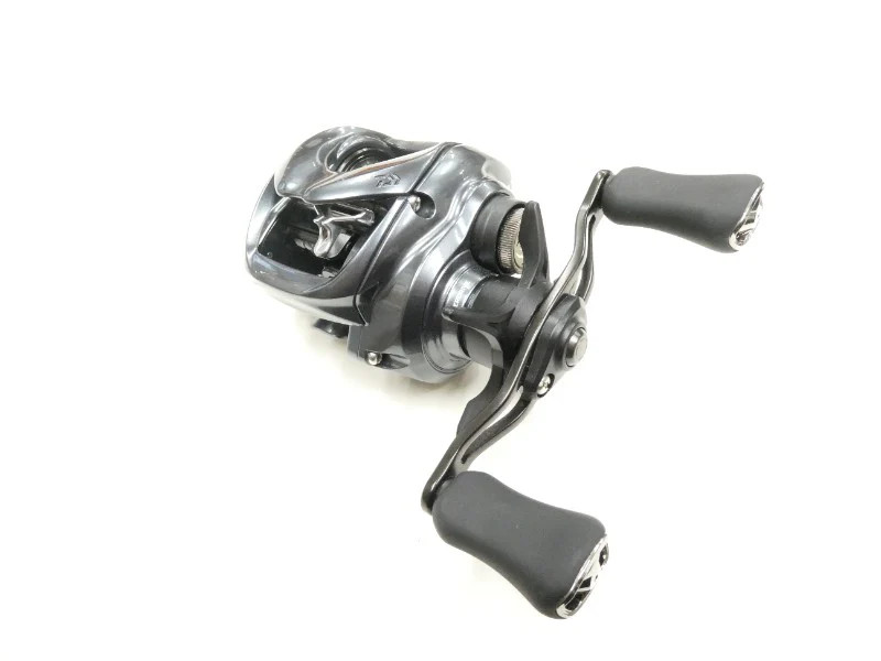 Daiwa 25 Tatula SV TW 100XHL Cond/B