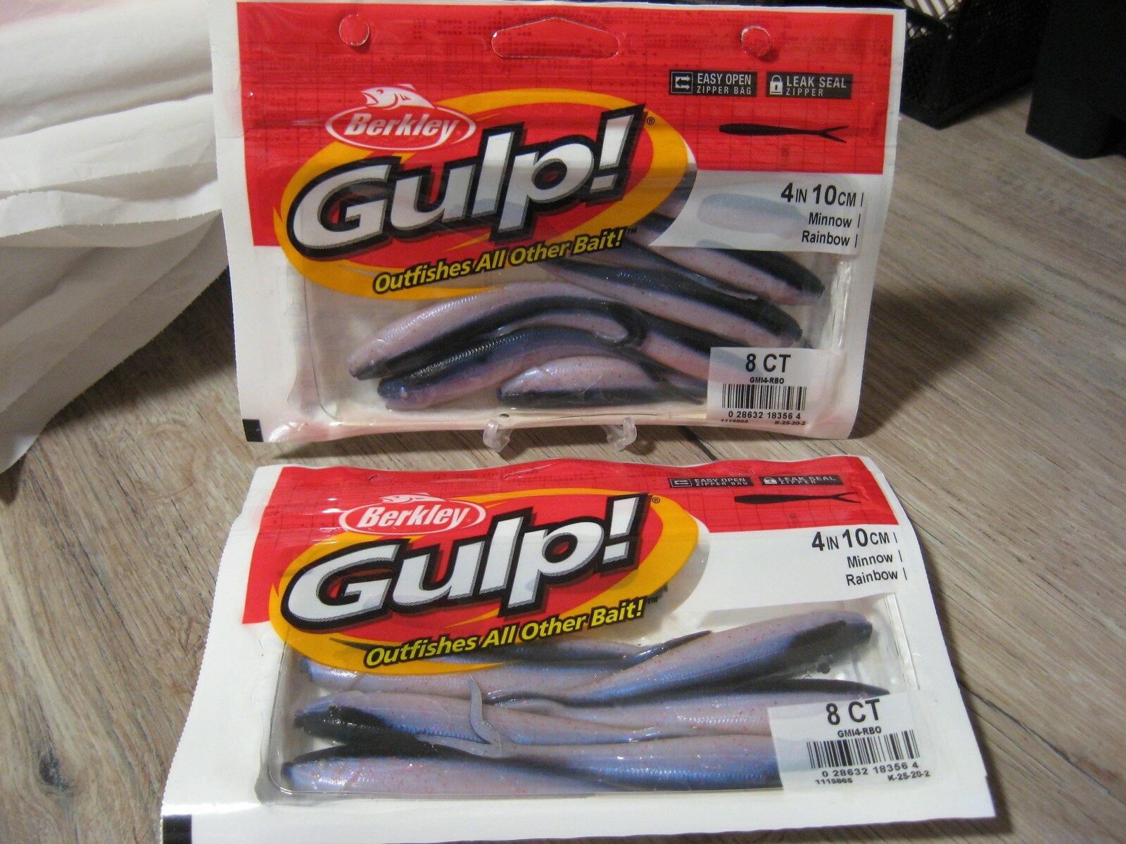 2 Packs Berkley Gulp Fishing Baits 4″ Split Tail Minnow Rainbow Color