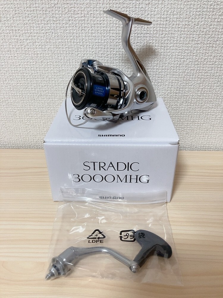 Spinning Reel 19 Stradic 3000MHG Gear Ratio 5.8:1 Fishing Reel IN BOX