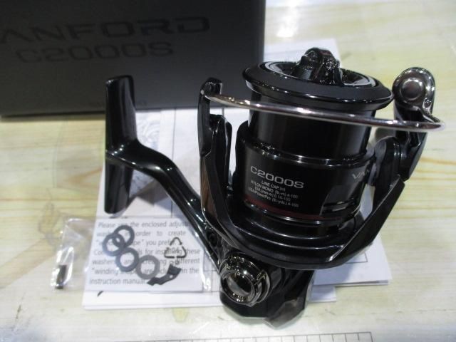Shimano 24 Vanford C2000S Spinning Reel Used