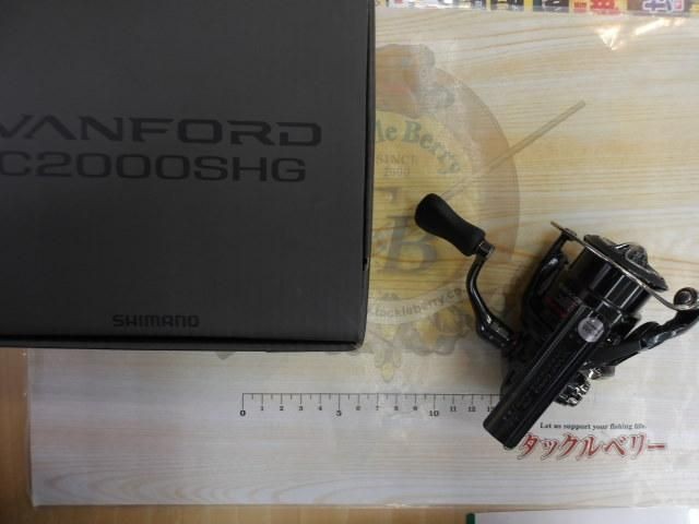 Shimano 24 Vanford C2000SHG Spinning Reel Used