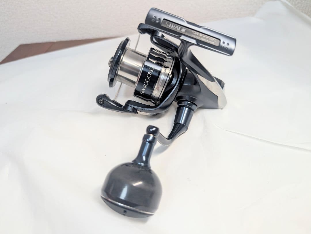 Shimano Stradic SW4000XG 20 268HD Spinning Reel Used, Light Wear