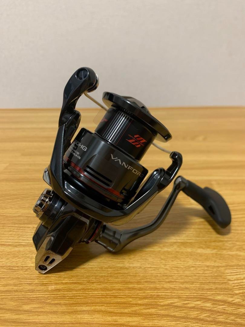 SHIMANO 24 VANFORD C3000HG Spinning Reel Fishing