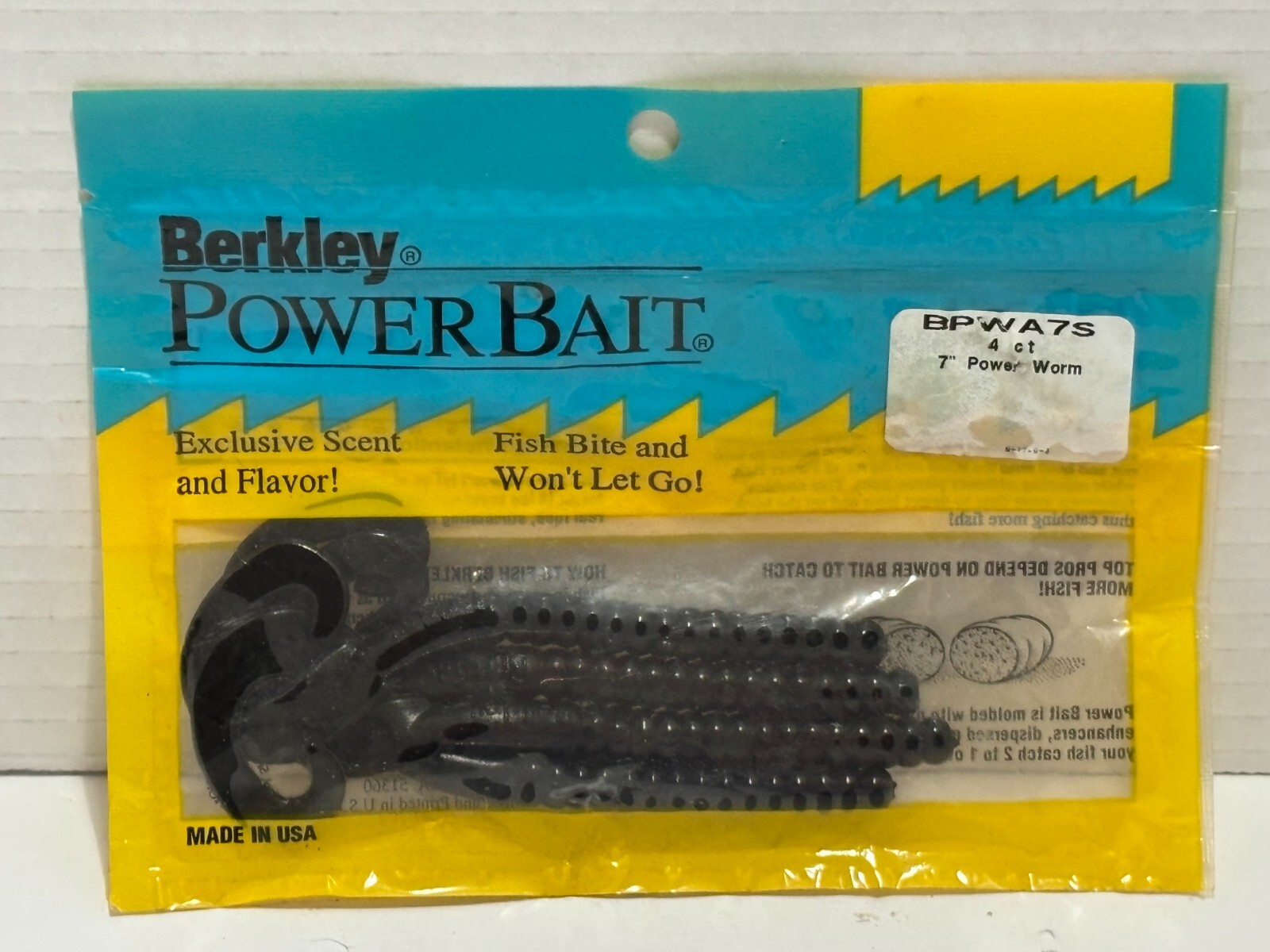 Package of 4 BERKLEY POWERBAIT 7″ POWER WORM – New in Package