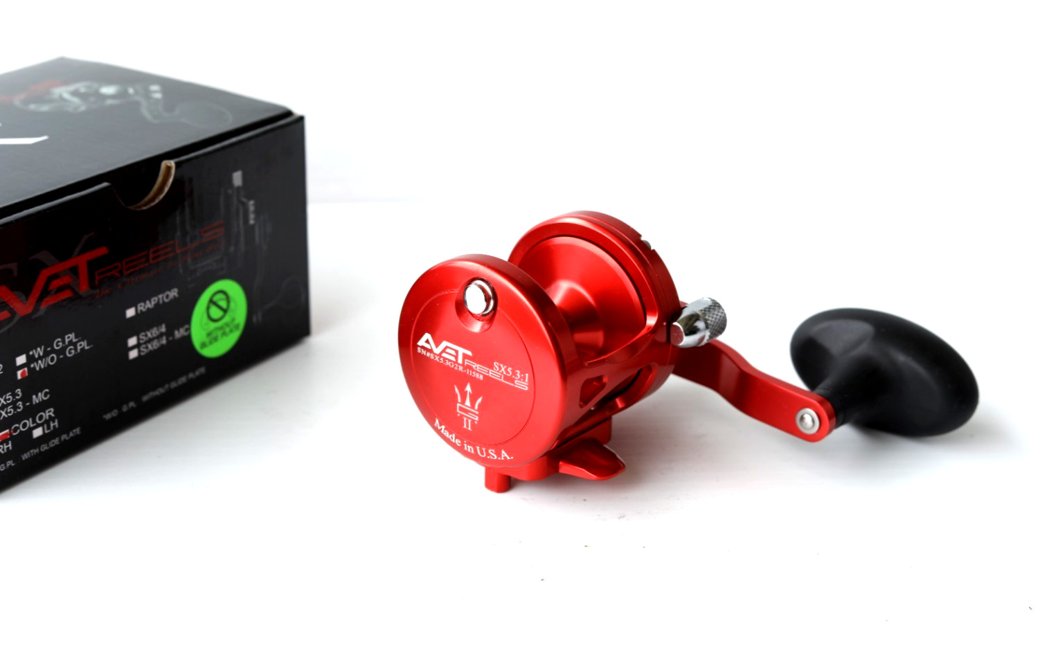 Avet SX5.3 G2 NGP Single Speed Lever Drag Reel – Right Hand – RED