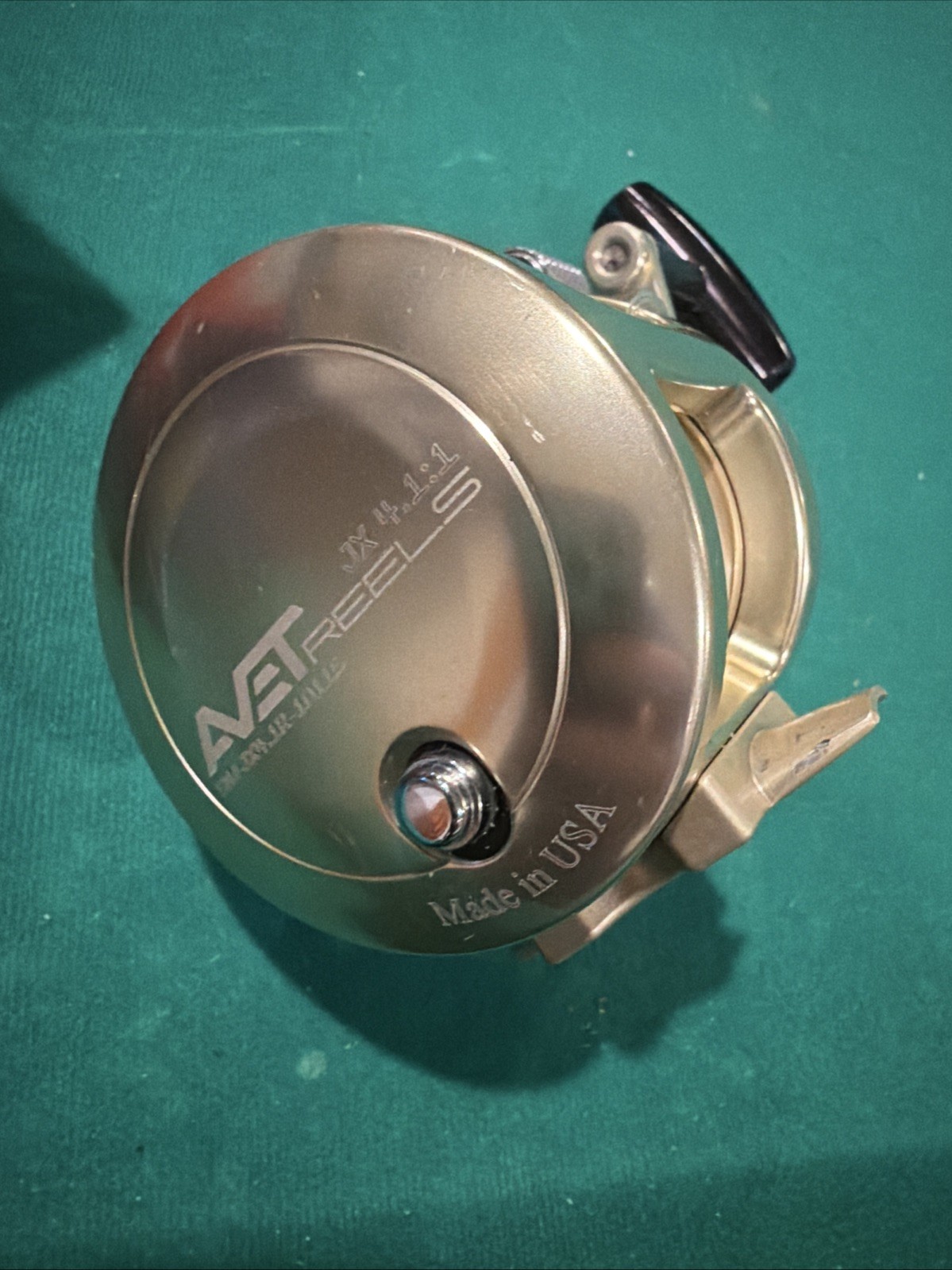 Avet JX 4.1:1 Gold – Very Good Condition