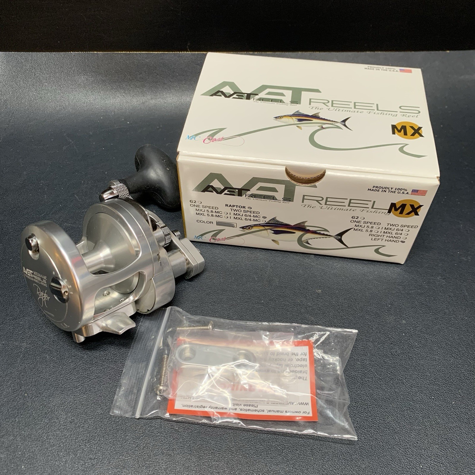 Avet MXJ 6/4 MC Raptor LEFT-Hand Reel, 2-Speed Lever Drag, Magic Cast, USA. RC