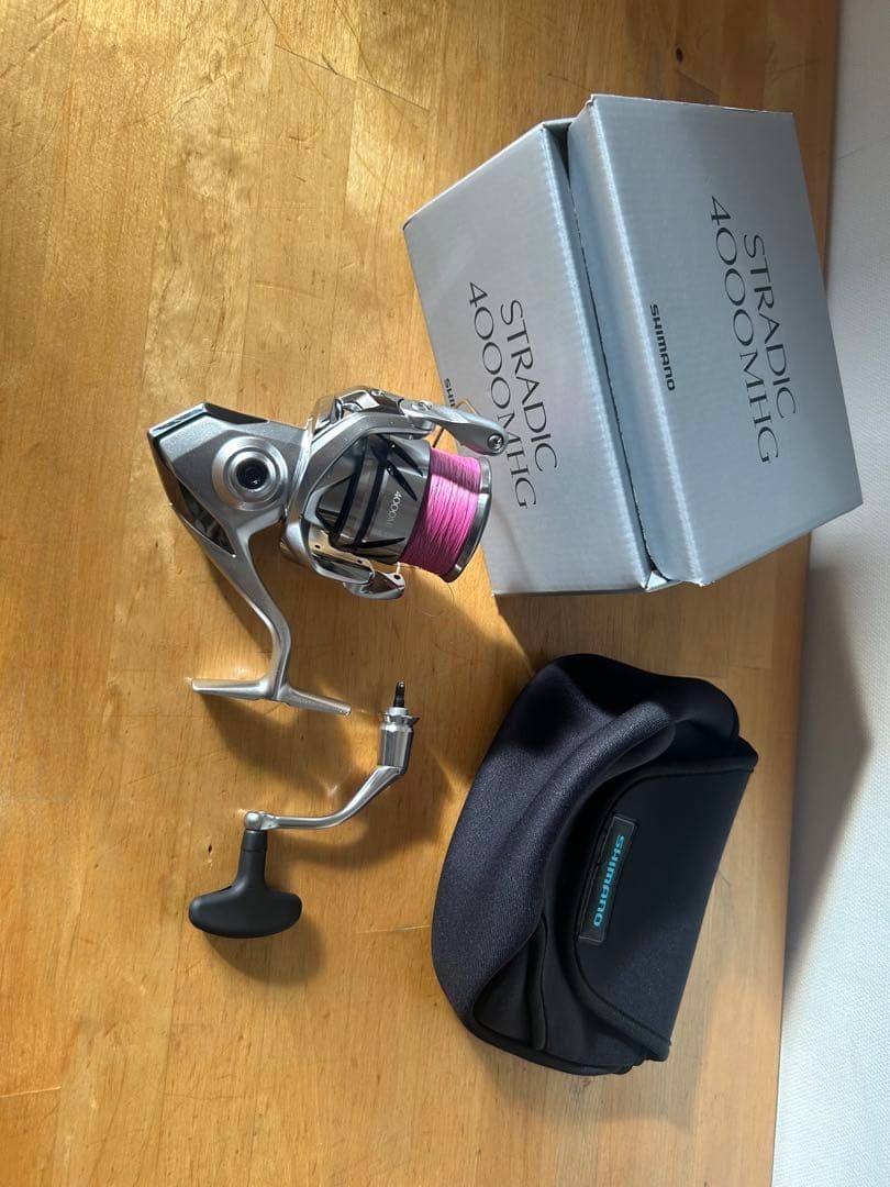 Used shimano 23 stradic 4000mhg