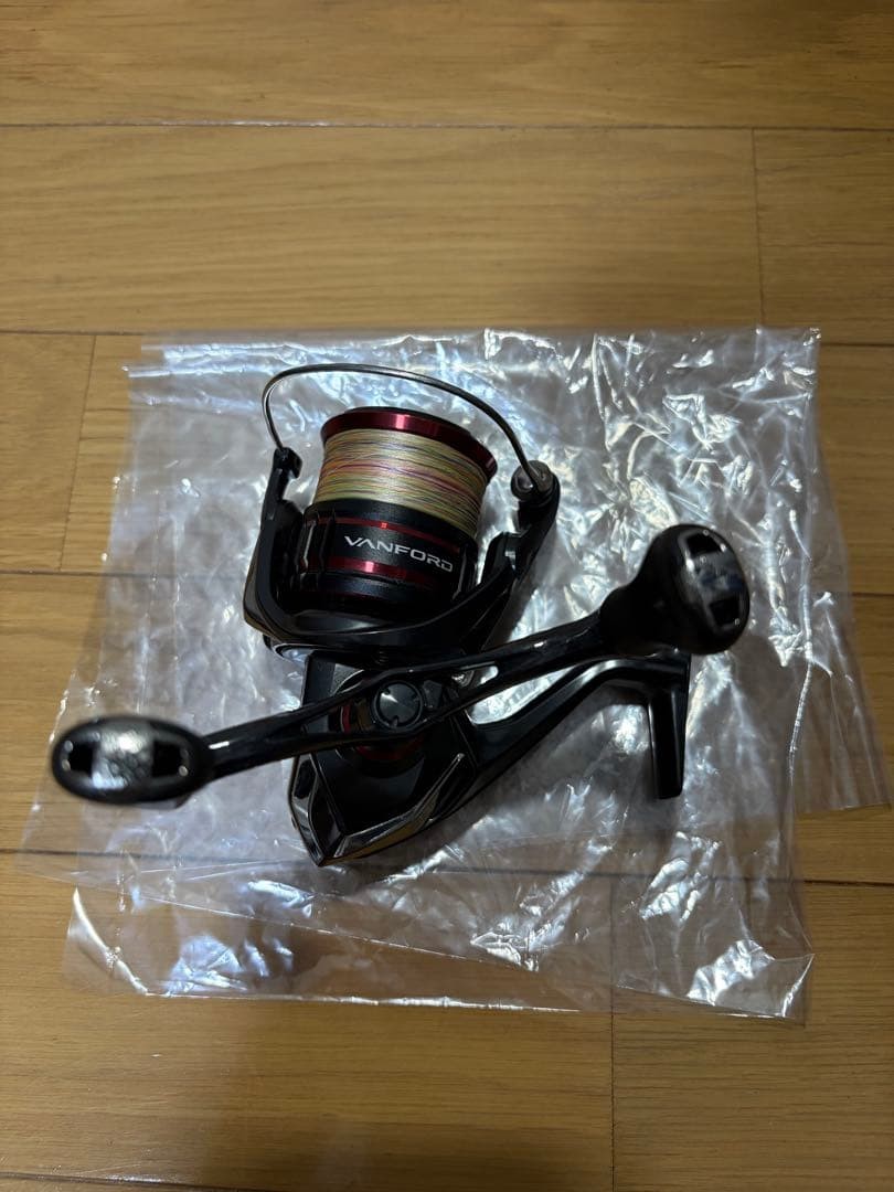 Shimano 20 VANFORD C3000SDH Spinning Reel with PE Line 0.7 150m Saltwater