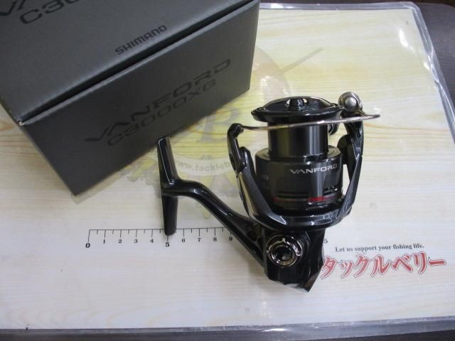 Shimano 24 Vanford C3000XG Spinning Reel Used