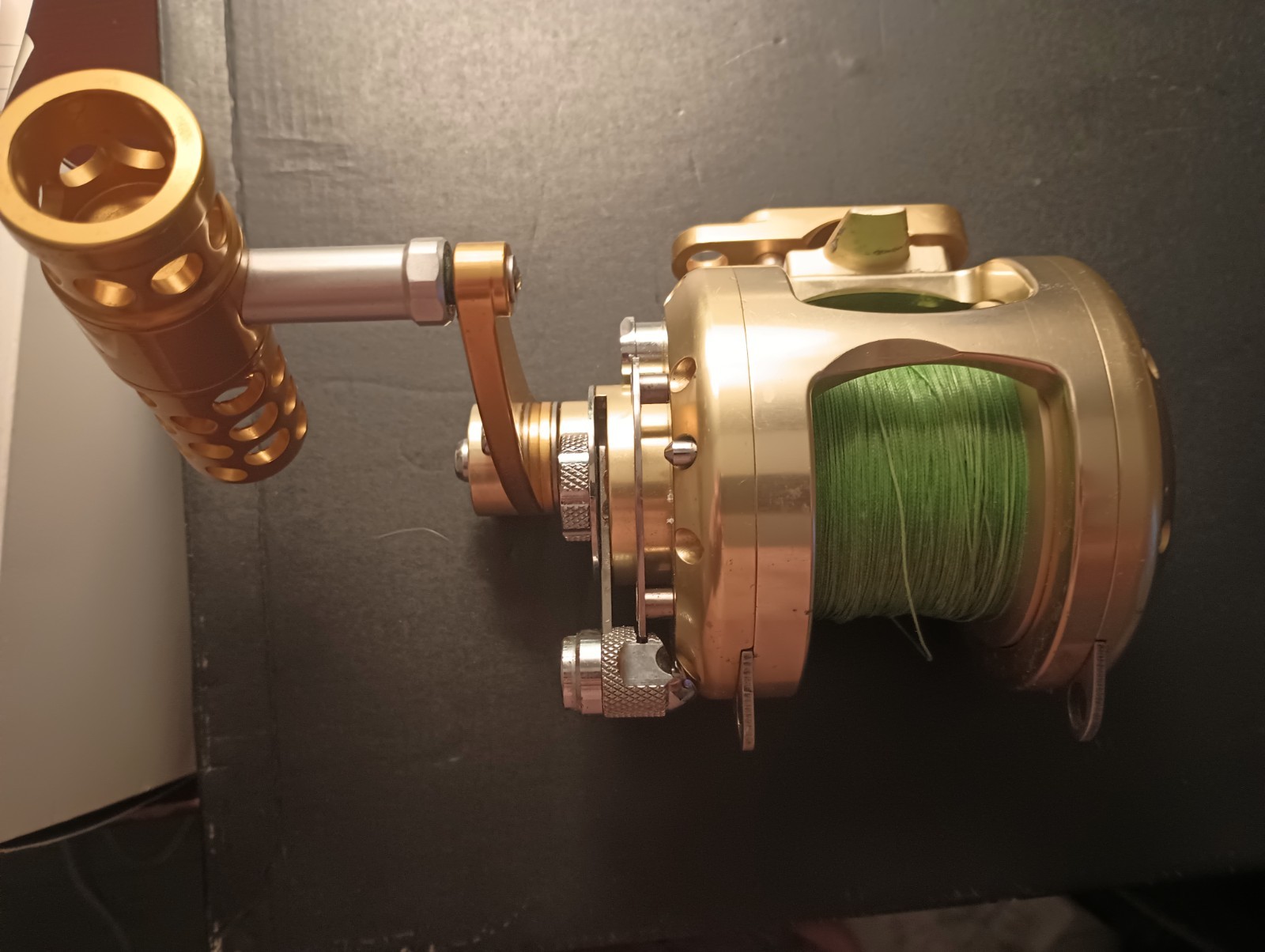 Avet PriEx 30/2 reel ( Blue-printed)