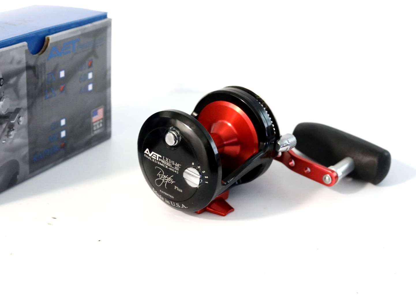 Avet LX3/S MC RAPTOR PLUS 3-Speed Lever Drag Reel BLACK RED Special Right Hand