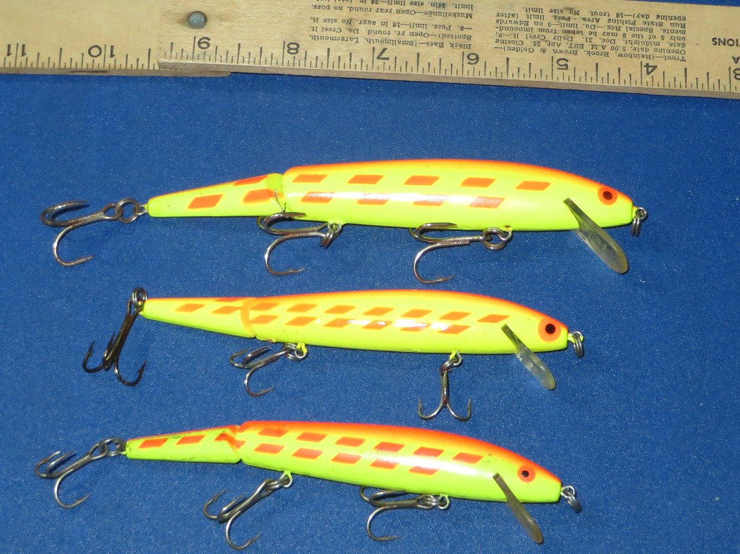 Lot of 3 Rebel Minnow Crankbait Lures Yellow Orange Diamond