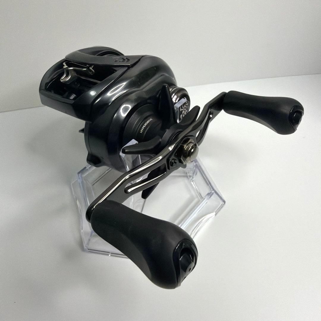 Daiwa Tatula TW 300XHL Baitcast Reel Left High Gear Used