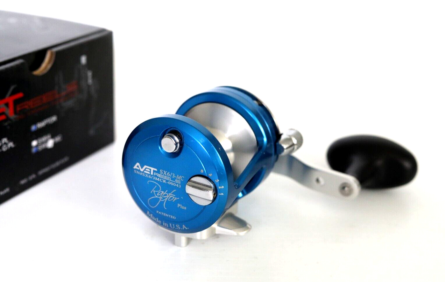 Avet SX6/3 MC RAPTOR PLUS 2-Speed Lever Drag Reel – BLUE SILVER  – Right Hand