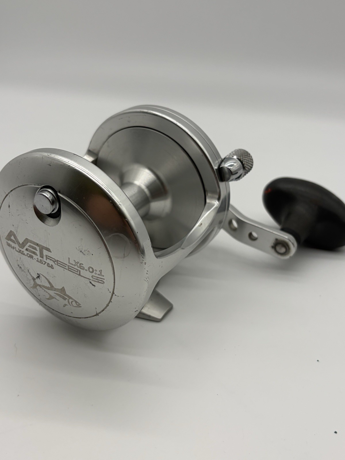 AVET REELS LX6.0:1 Silver Reel  Drag Fishing