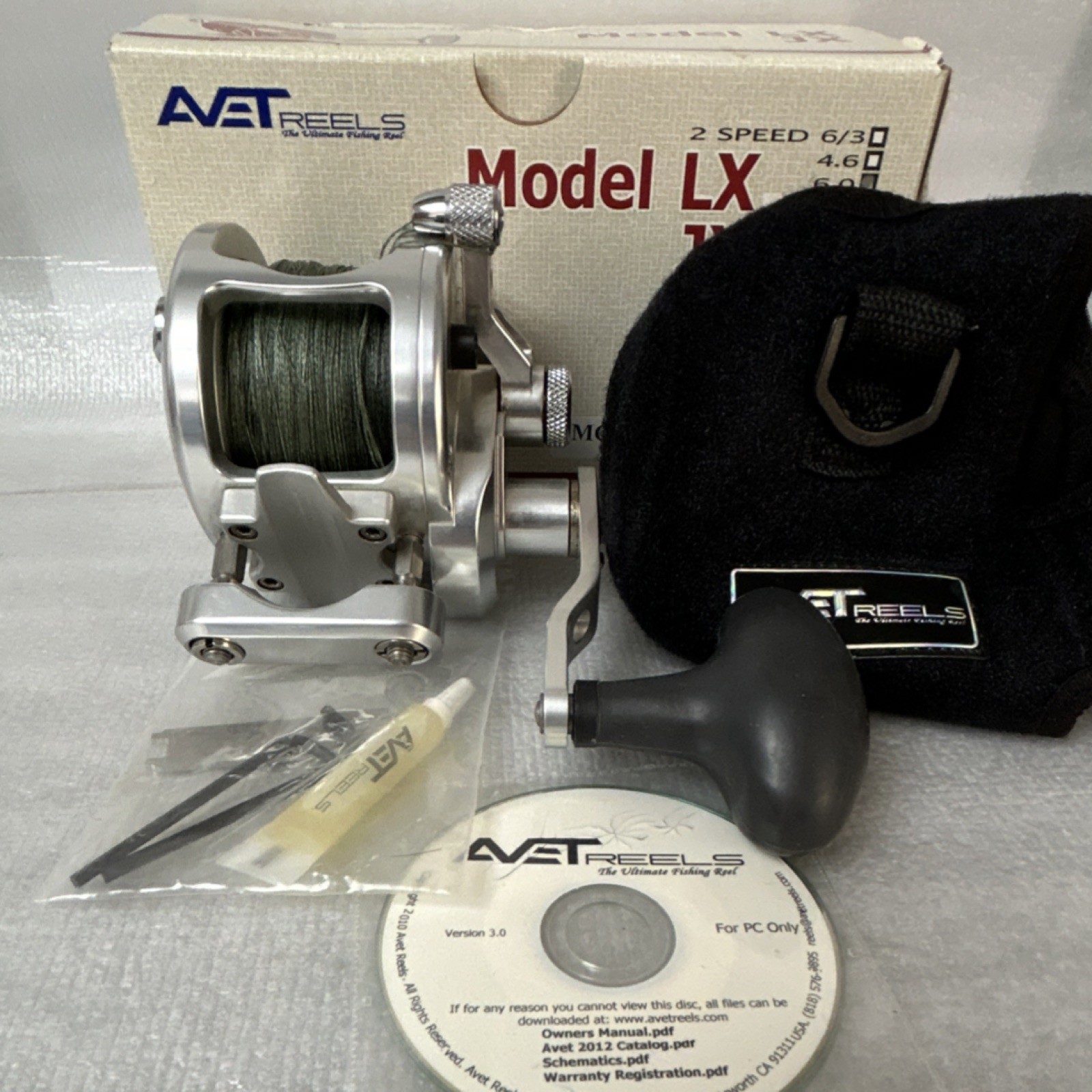 Avet Reels JX6-MC Silver Fishing Reel 6.0 with Case, Oil, Tools & CD