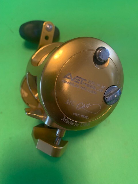 AVET MXL 5.8-MC MAGIC CAST CONVENTIONAL CASTING FISHING REEL