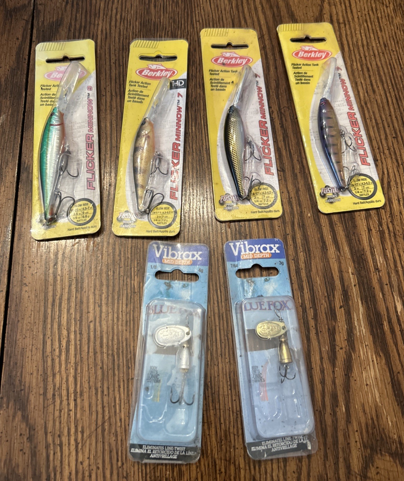 Lot of 4 NEW Berkley Flicker Minnow Crankbaits 3 Size 7 1 Size 9 Plus 2 Vibrax