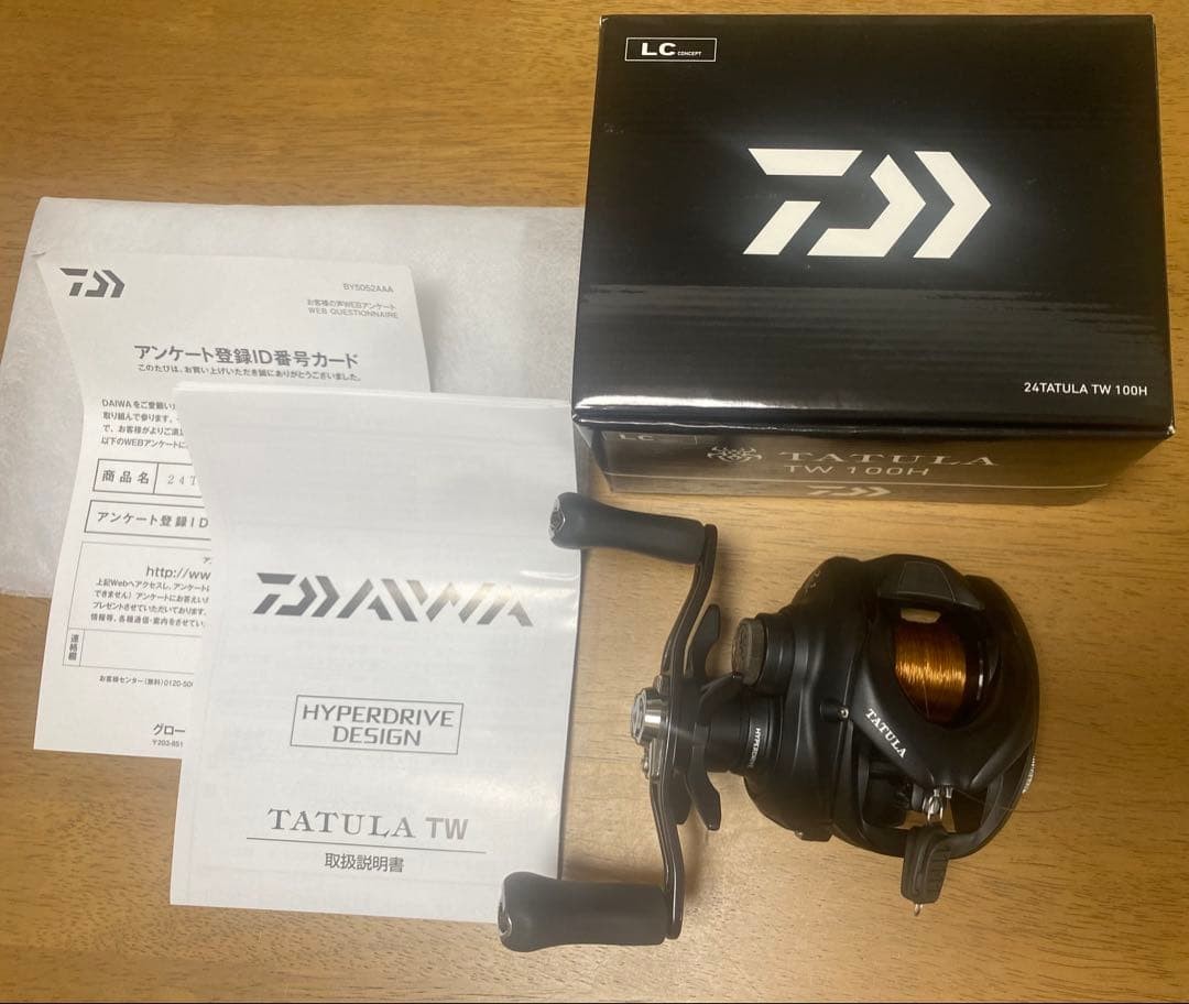 Good condition DAIWA 24 TATULA TW 100H bait reel