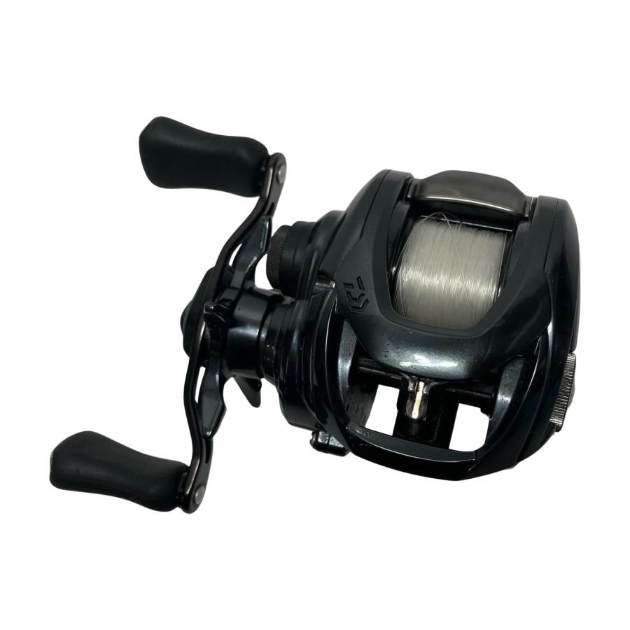 Used DAIWA Daiwa bait reel 20 Tatula SV TW slightly scratched and dirty