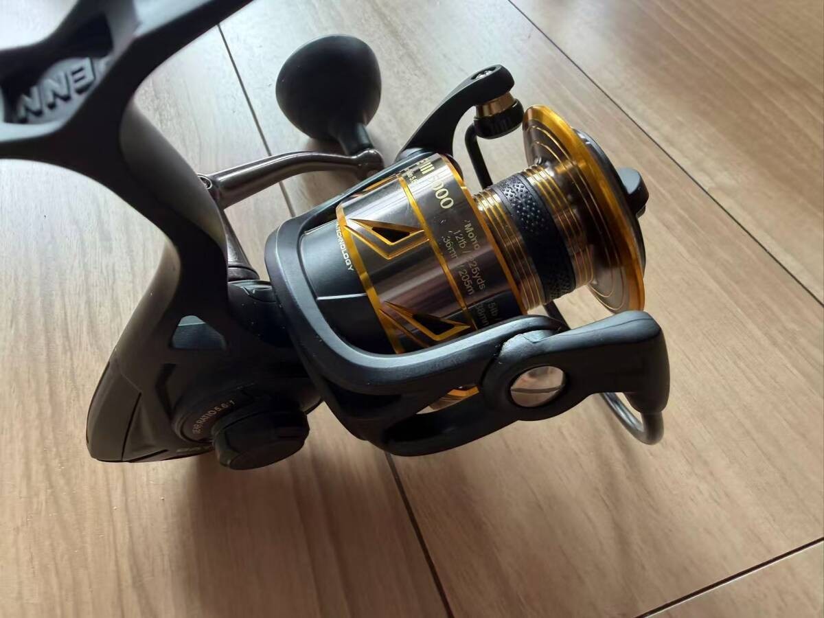 Penn Battle III 5000 Spinning Reel Fishing Sea River vintage collection