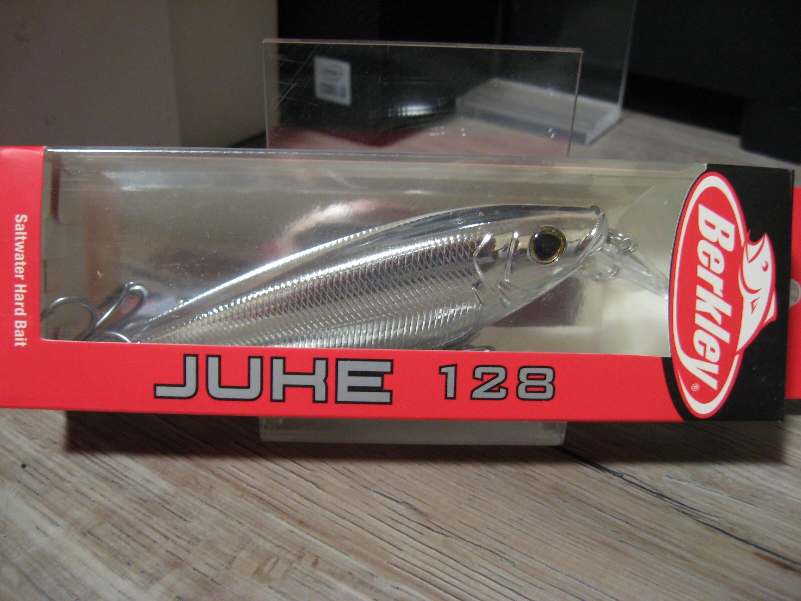 Berkley 5″ Juke 128 Saltwater Fishing Lure Suspending – 1 3/10 Oz – Chrome