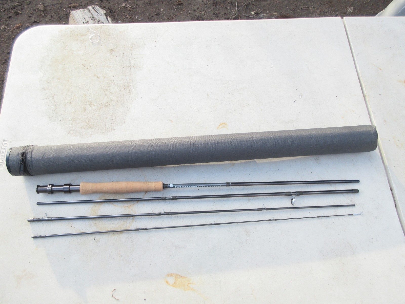 Orvis Clearwater Fly Rod 9′ 5wt with Rod Tube good condition fast action