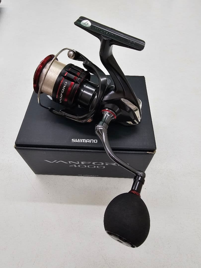 Shimano Vanford 4000 Spinning Reel Light Use Nice Condition Japan Import