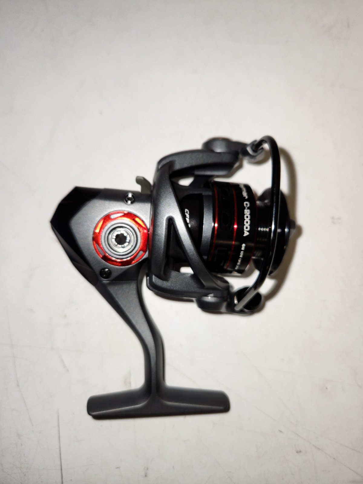 Okuma Ceymar A Series Flite Drive Lightweight 8BB Spinning Reel C-2000A Open Box