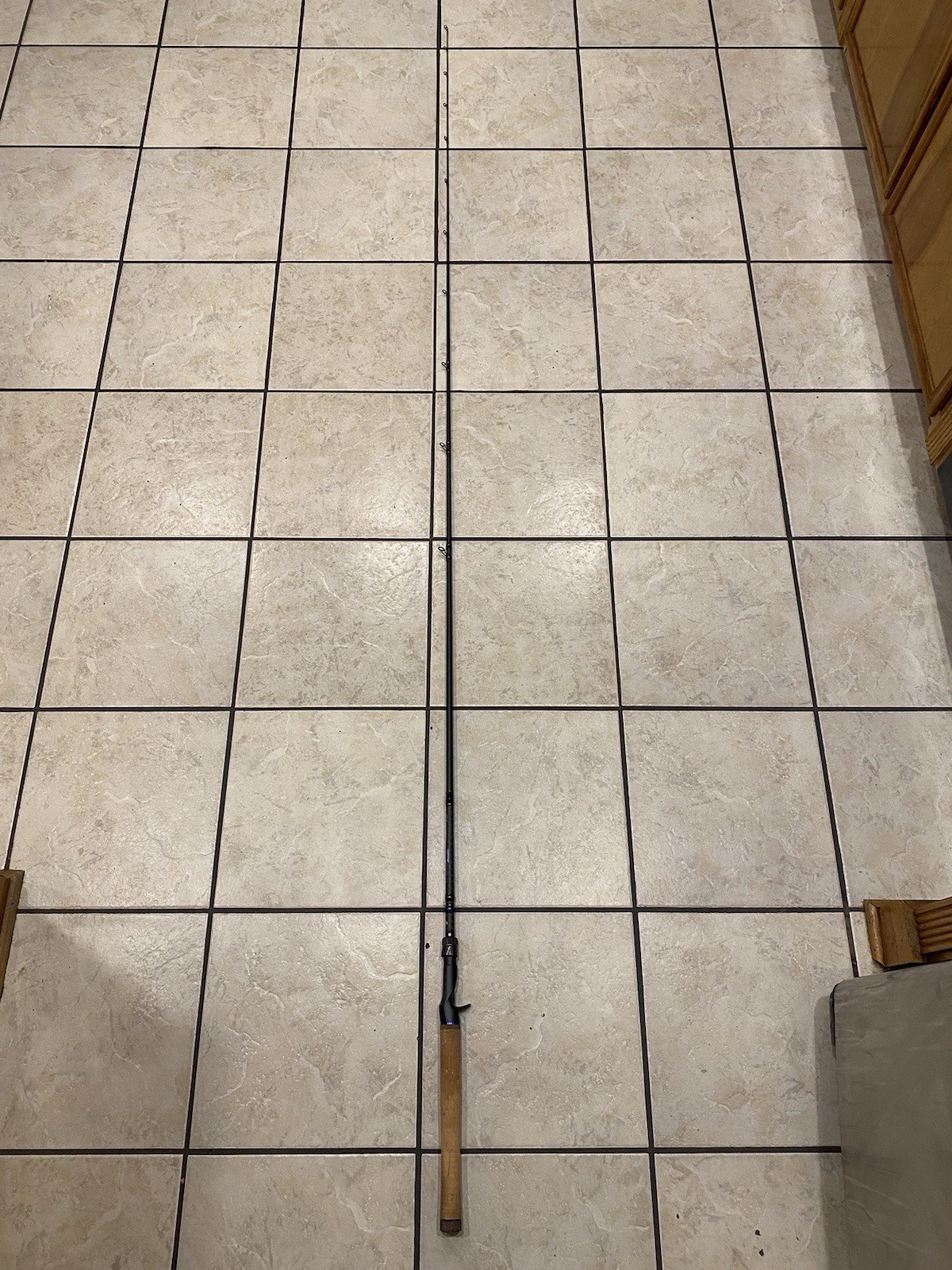 Dobyns Champion XP 7’6″ Medium Heavy Moderate Fast Cranking Casting Rod DC765CB