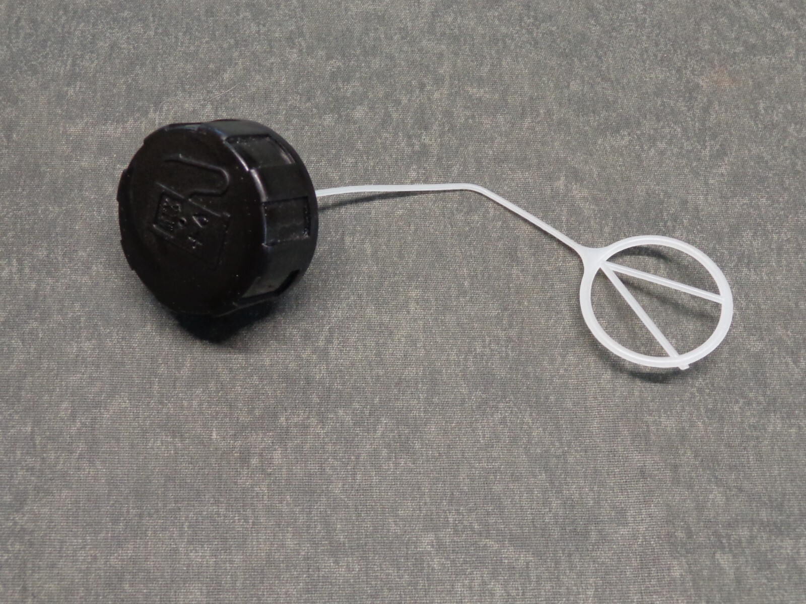 JIFFY Ice Auger 4196 FUEL TANK CAP GENUINE OEM Ice Drill 2500 3500