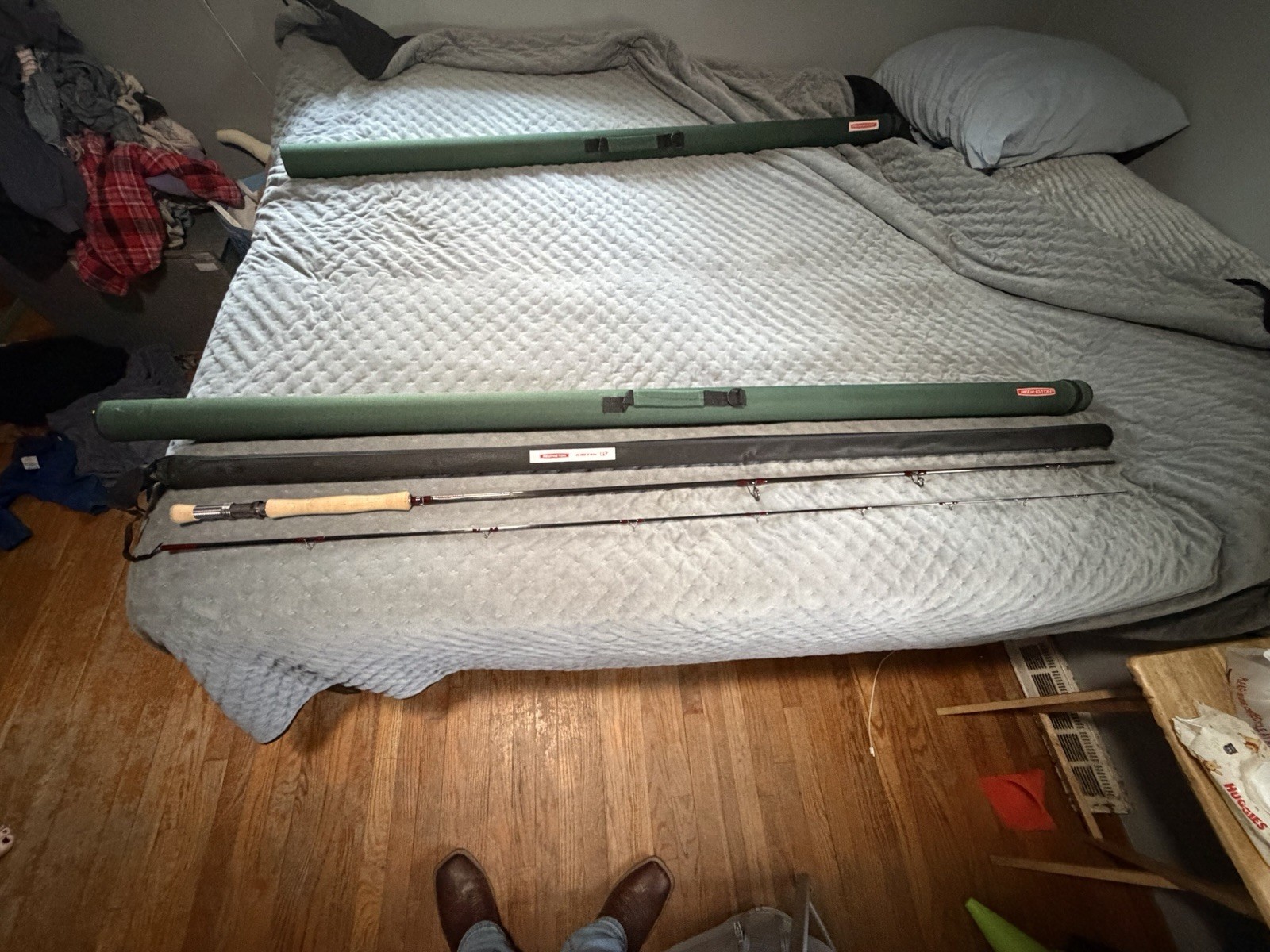 Redington Rs2 10082 10’ #8line Fly Rod W/ Sock and Case