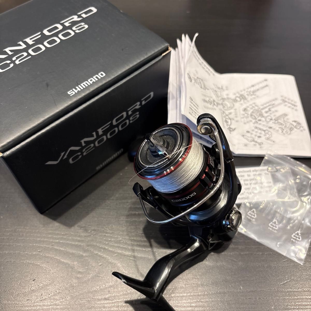 SHIMANO 24 Vanford C2000S Spinning Reel Light Game Smooth