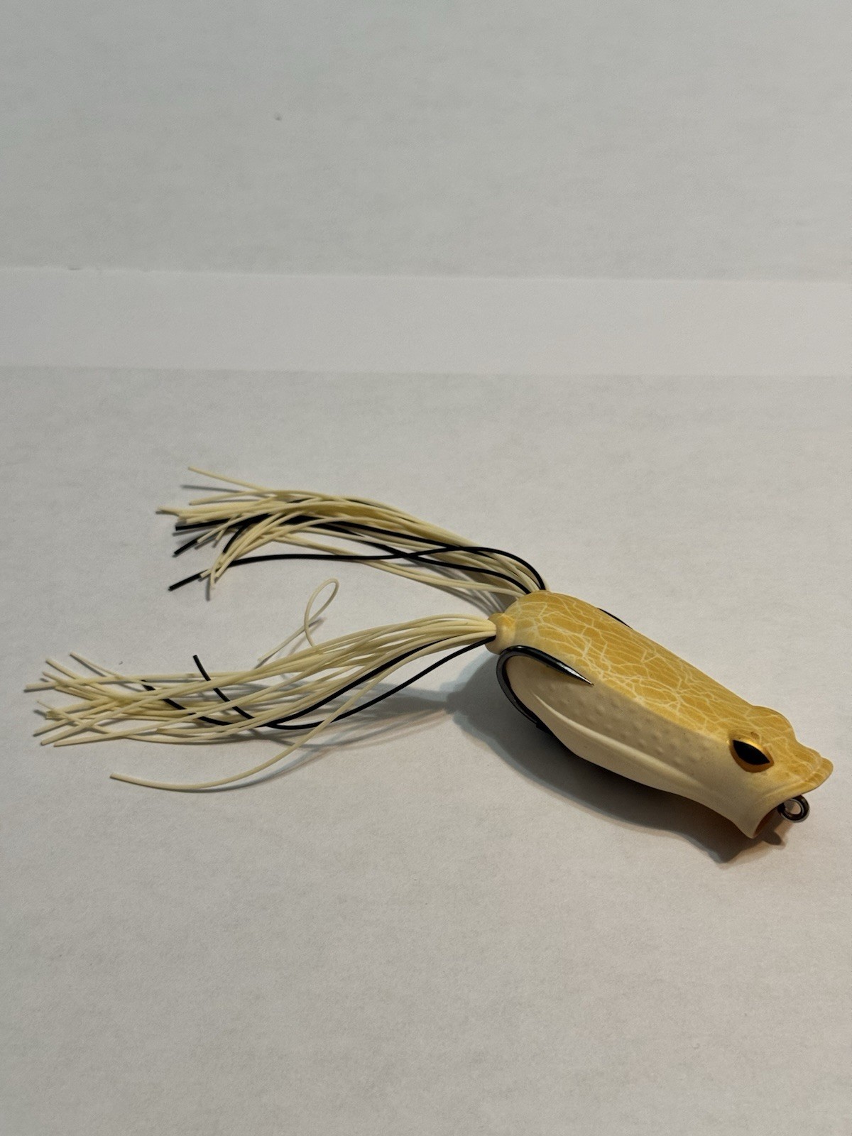 Berkley Swamp Lord Popping Frog 2.4” 2/3oz   Bone