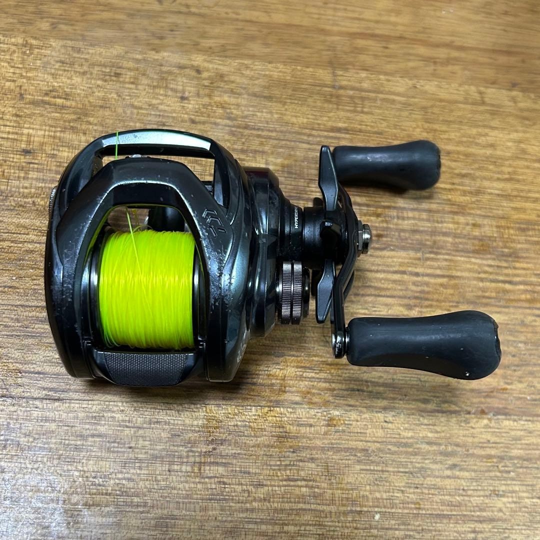 Daiwa Tatula TW 400 RH Baitcasting Reel Big Bait Heavy Duty
