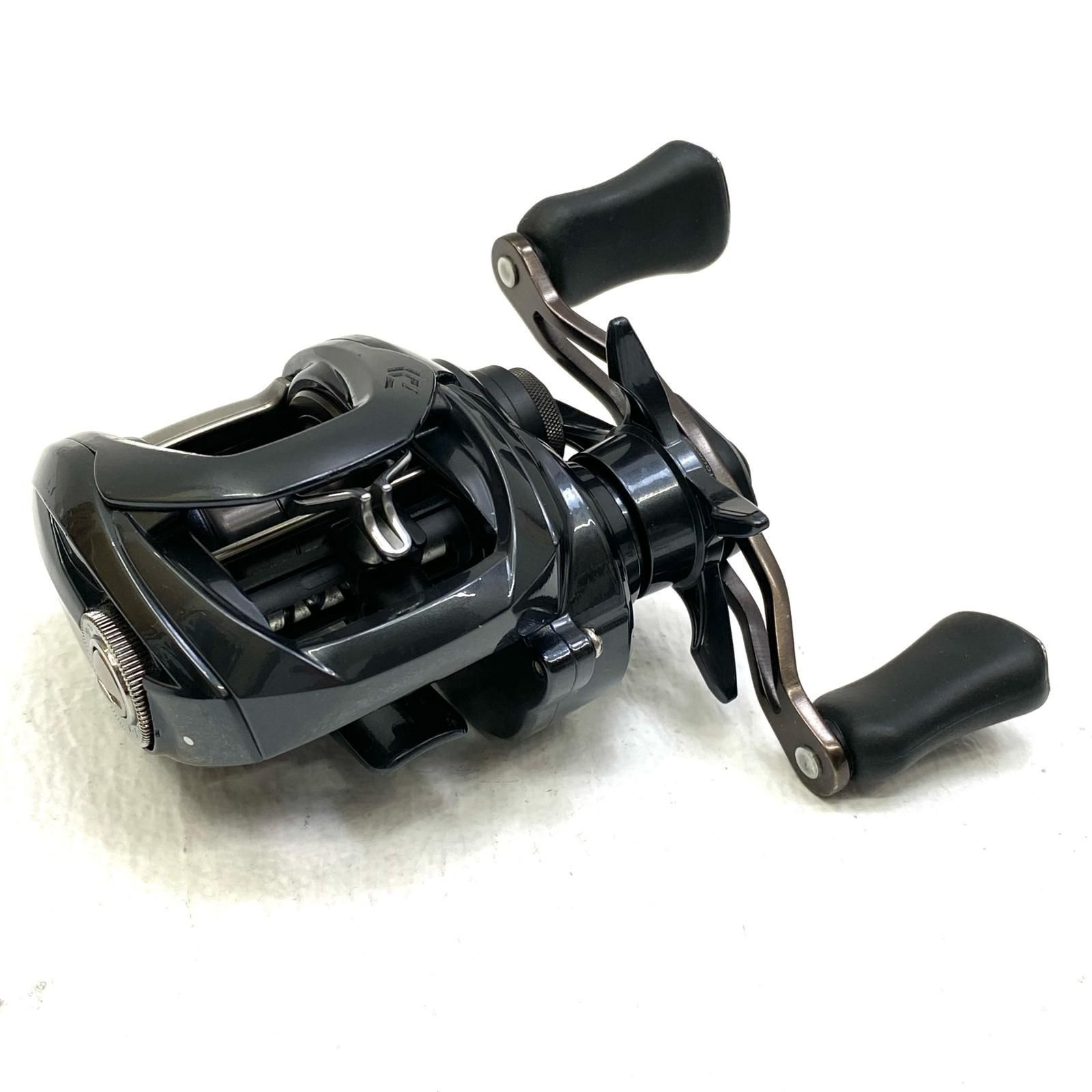 DAIWA 20 Tatula SV TW 103SH 7.1:1 Baitvasting Reel Japan USED w/BOX