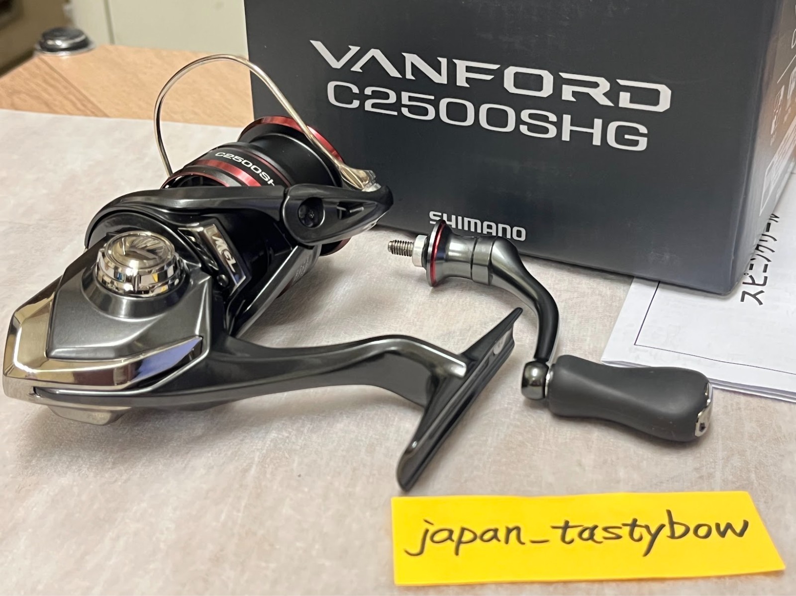 Shimano VANFORD C2500SHG Spinning Reel In Box New From Japan