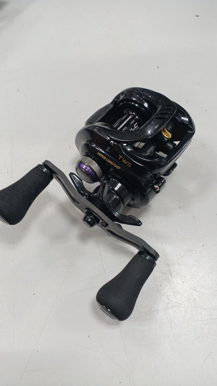 DAIWA TATULA HLC-TW Bait Reel