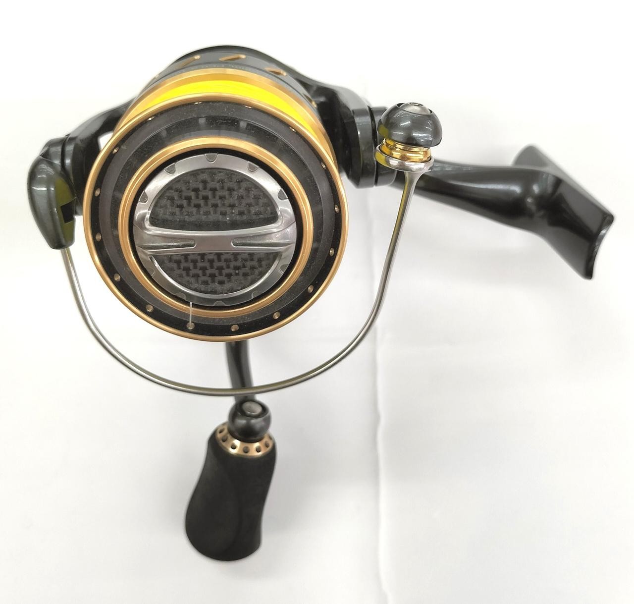 Abugarcia Revo Rocket 2000S Spinning Reel 7.0:1 Gear Used with Box